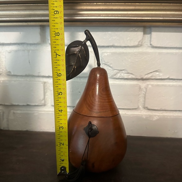Chic Wooden Pear trinket Box tea caddy with Black Leaf Accent - Picture 4 of 4